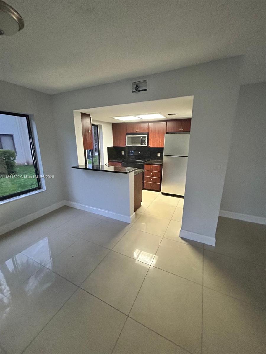 CRESCENT COVE CONDO - Residential Lease