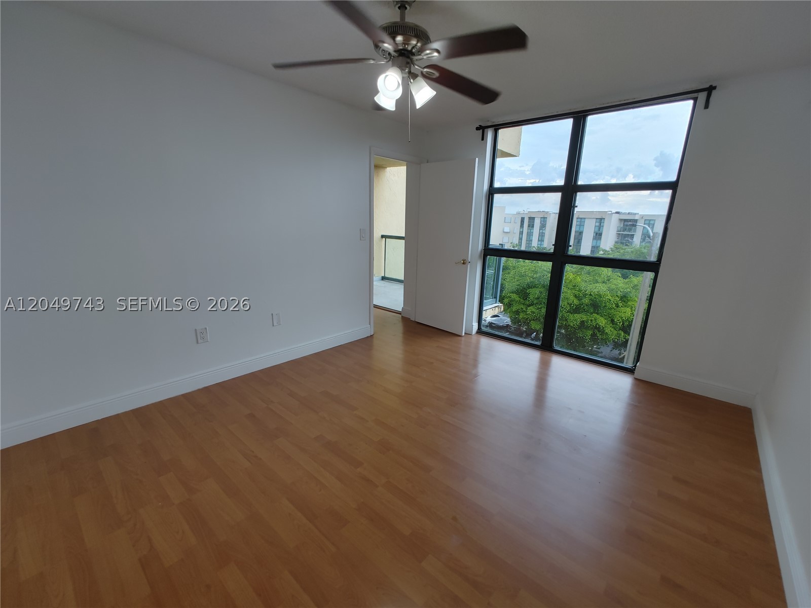 INTERNATIONAL PARK CONDO - Residential Lease