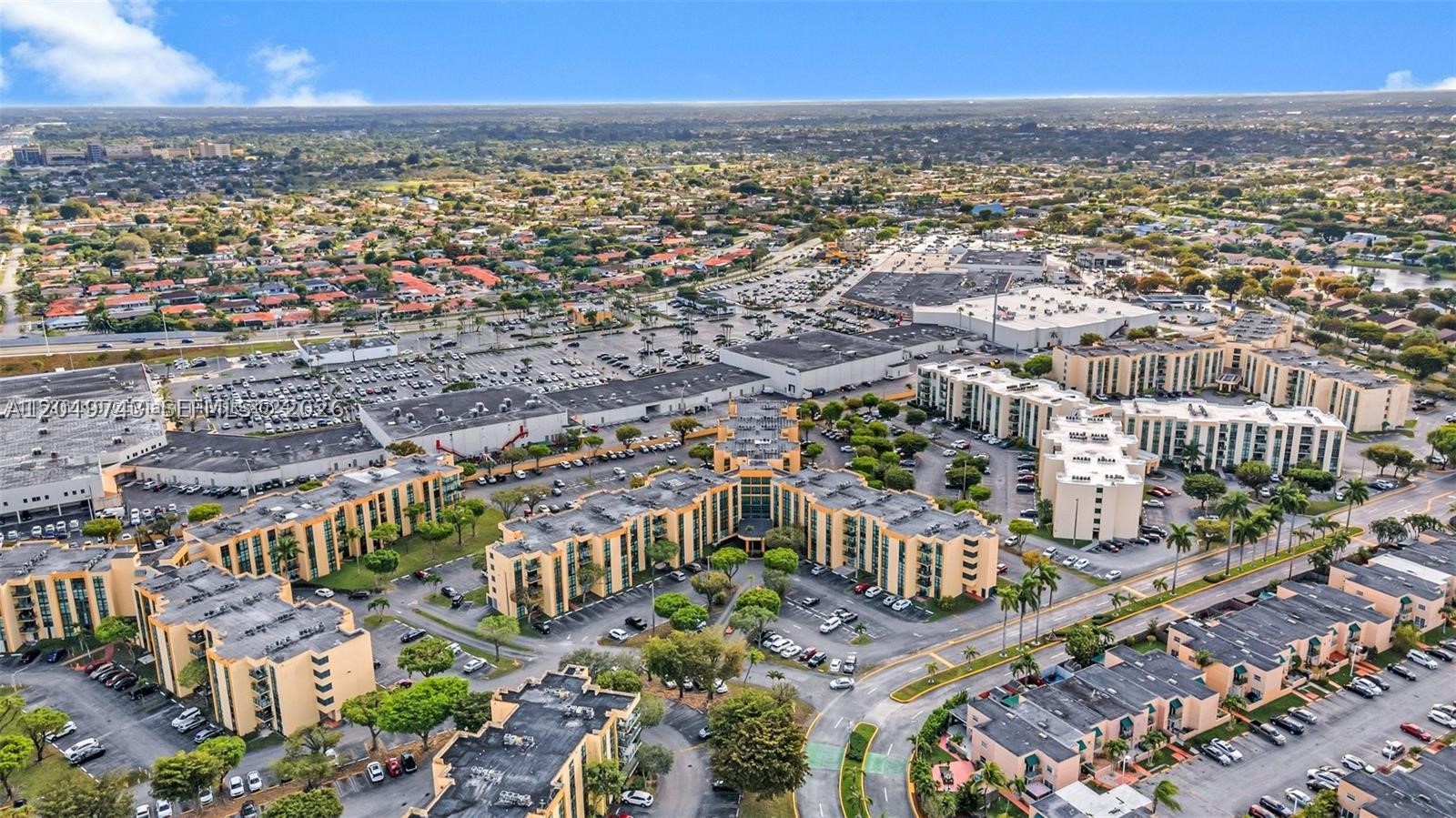 INTERNATIONAL PARK CONDO - Residential Lease