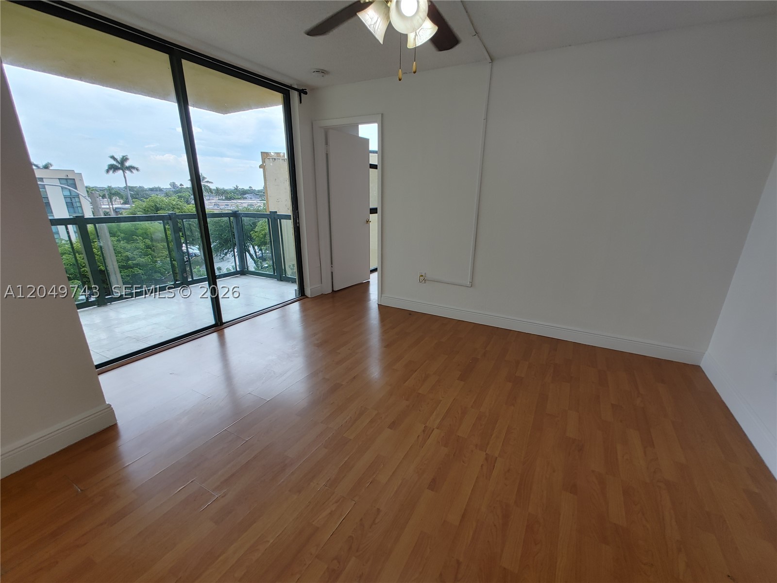 INTERNATIONAL PARK CONDO - Residential Lease