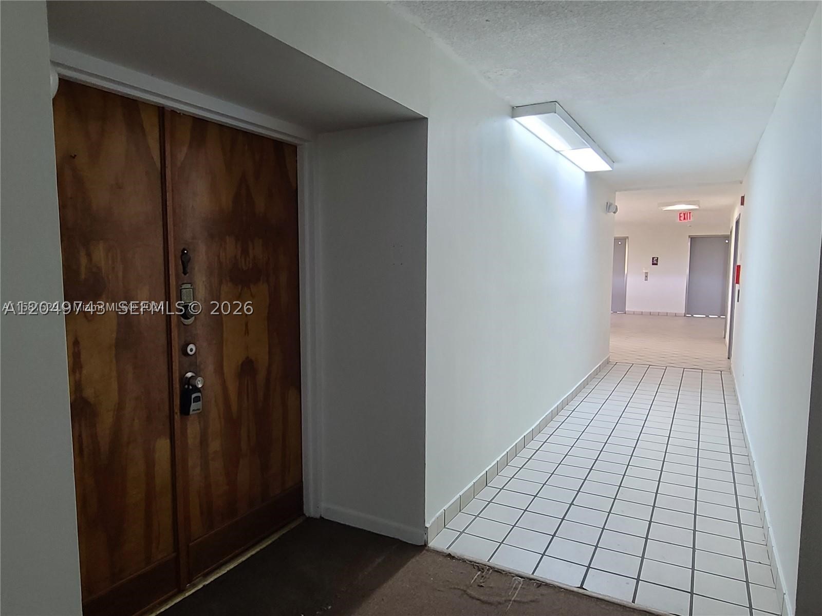 INTERNATIONAL PARK CONDO - Residential Lease