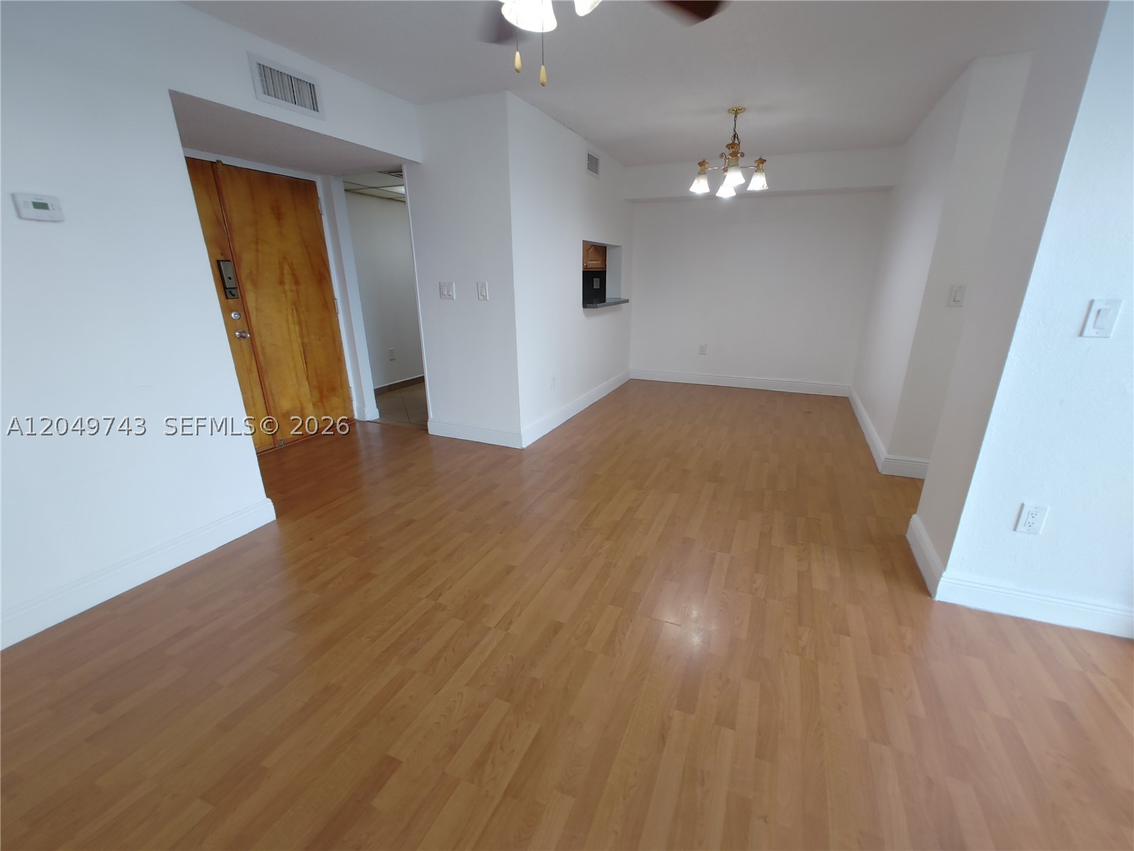 INTERNATIONAL PARK CONDO - Residential Lease