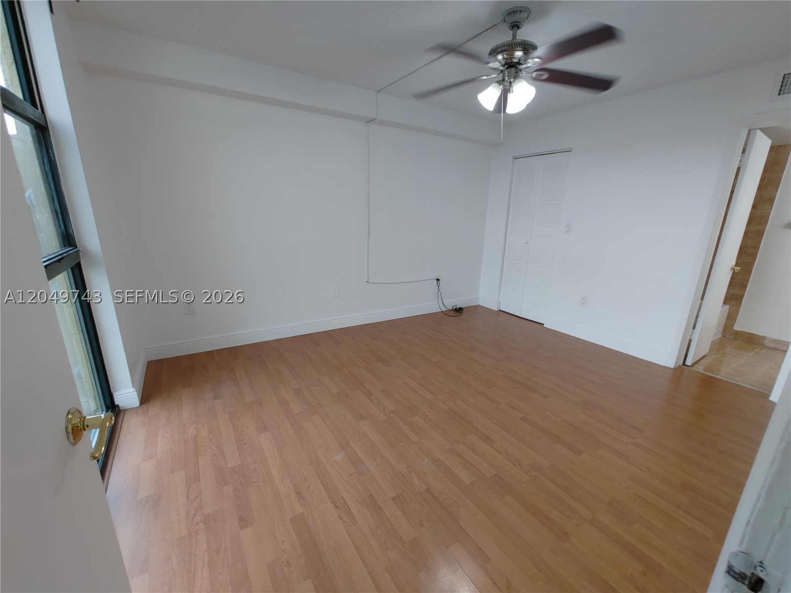 INTERNATIONAL PARK CONDO - Residential Lease