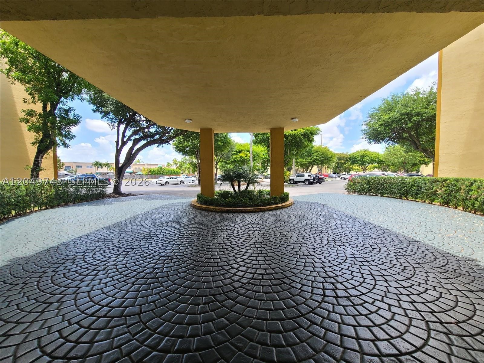 INTERNATIONAL PARK CONDO - Residential Lease