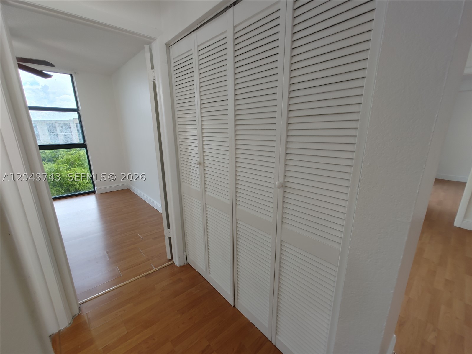 INTERNATIONAL PARK CONDO - Residential Lease