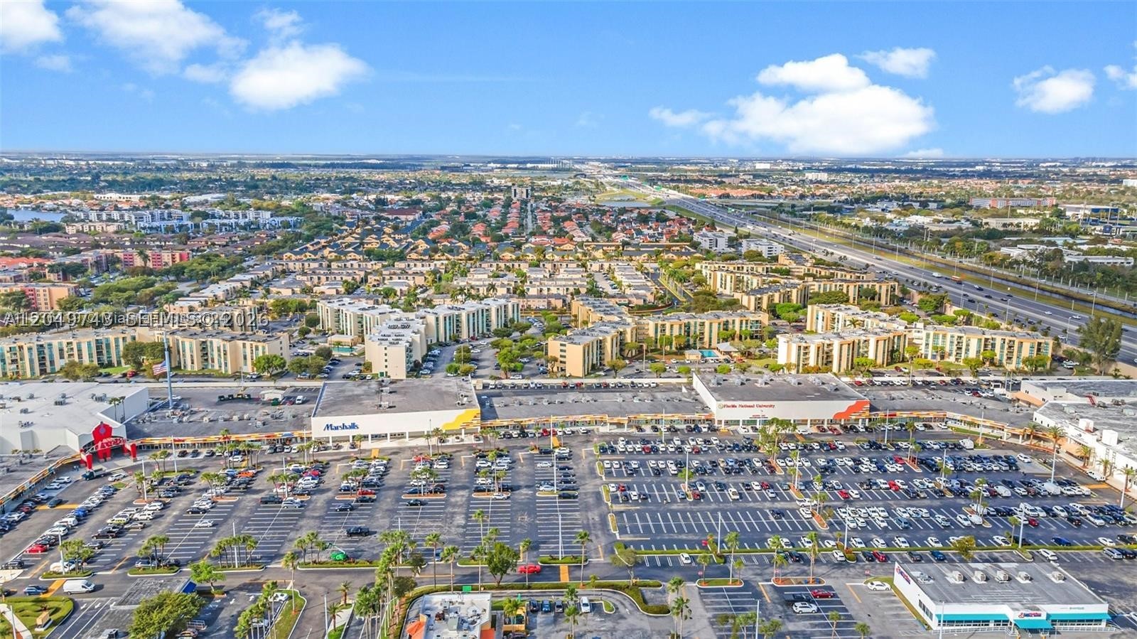 INTERNATIONAL PARK CONDO - Residential Lease