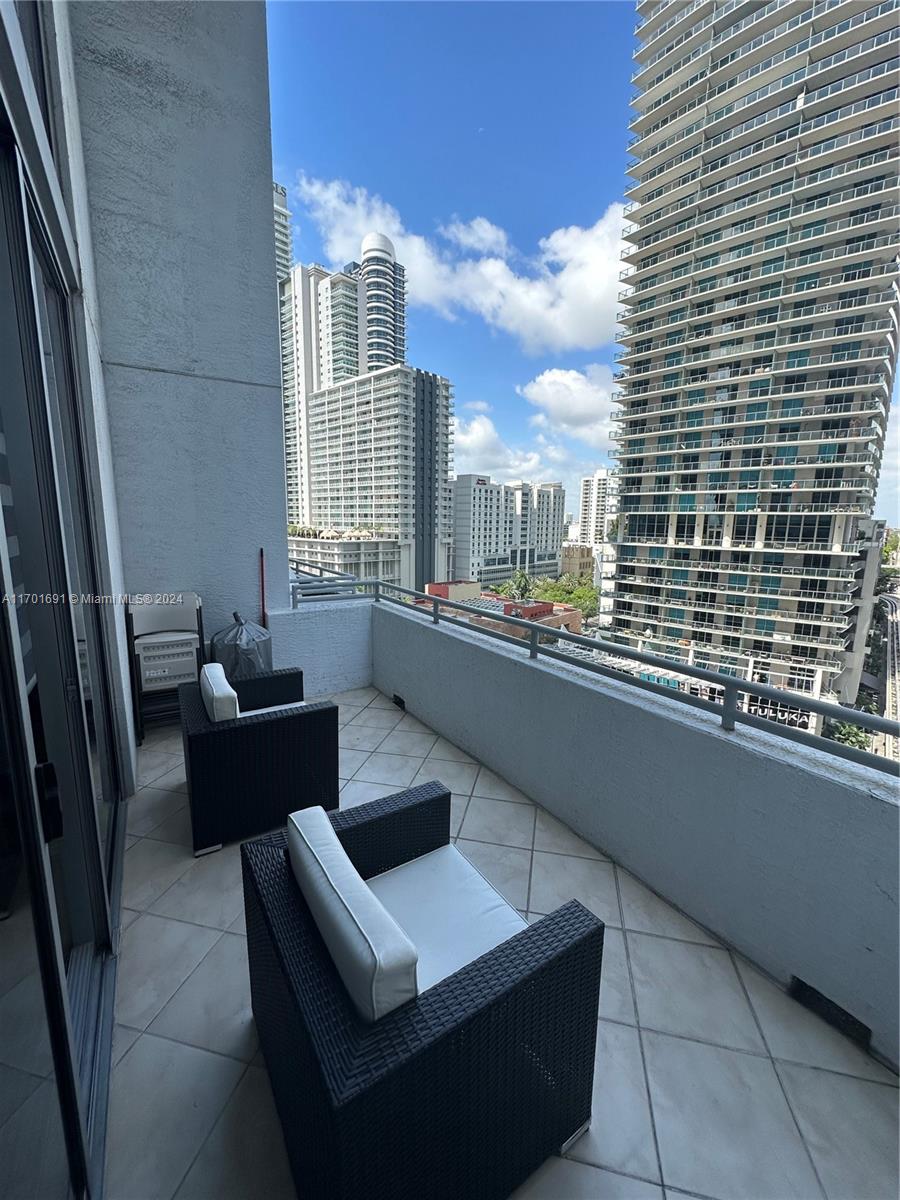 1060 BRICKELL CONDO - Residential Lease