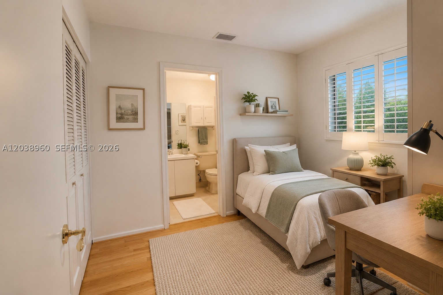 THOUSAND PINES - Residential