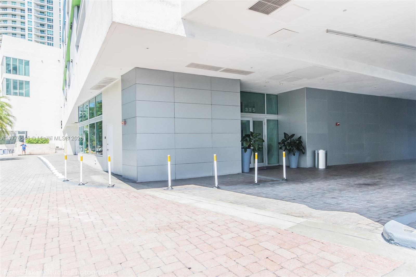 ONE MIAMI EAST - Residential Lease