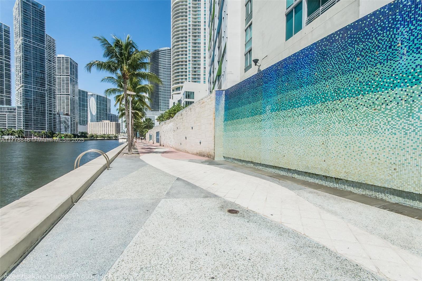 ONE MIAMI EAST - Residential Lease