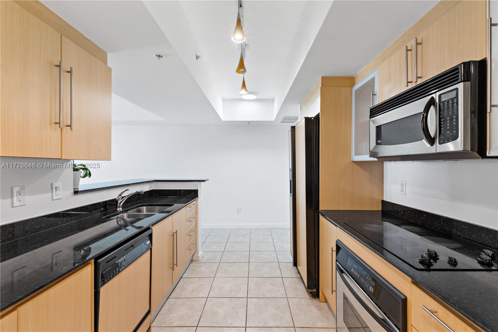 ONE MIAMI EAST - Residential Lease