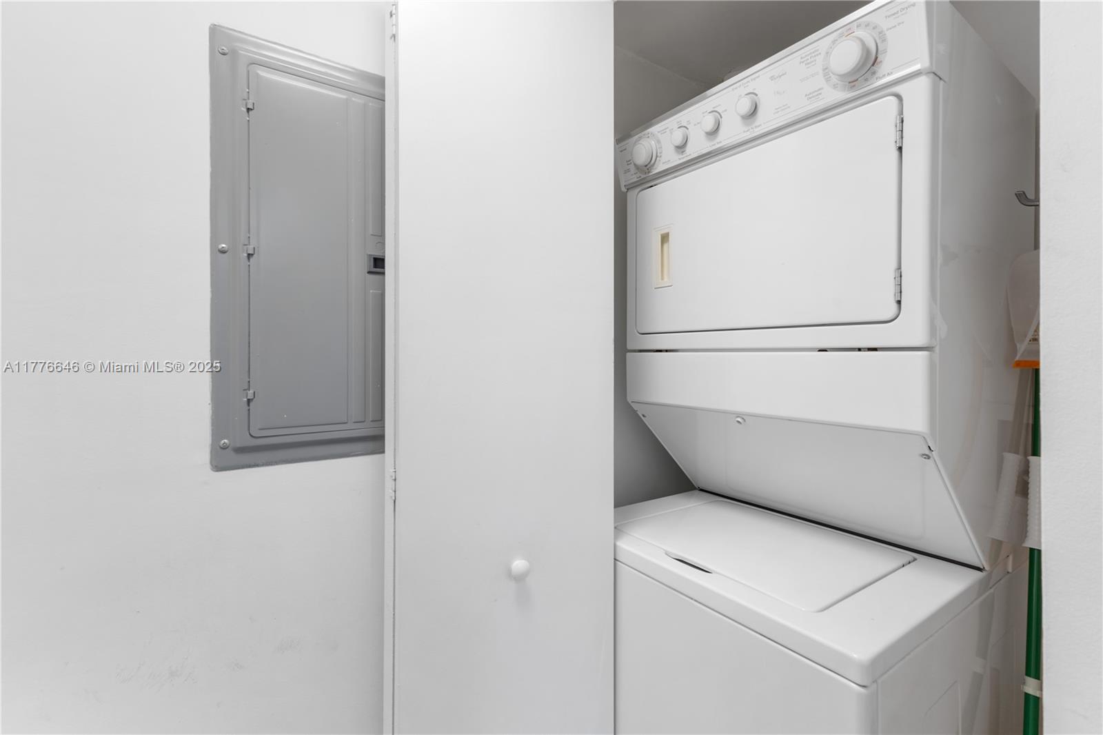 ONE MIAMI EAST - Residential Lease