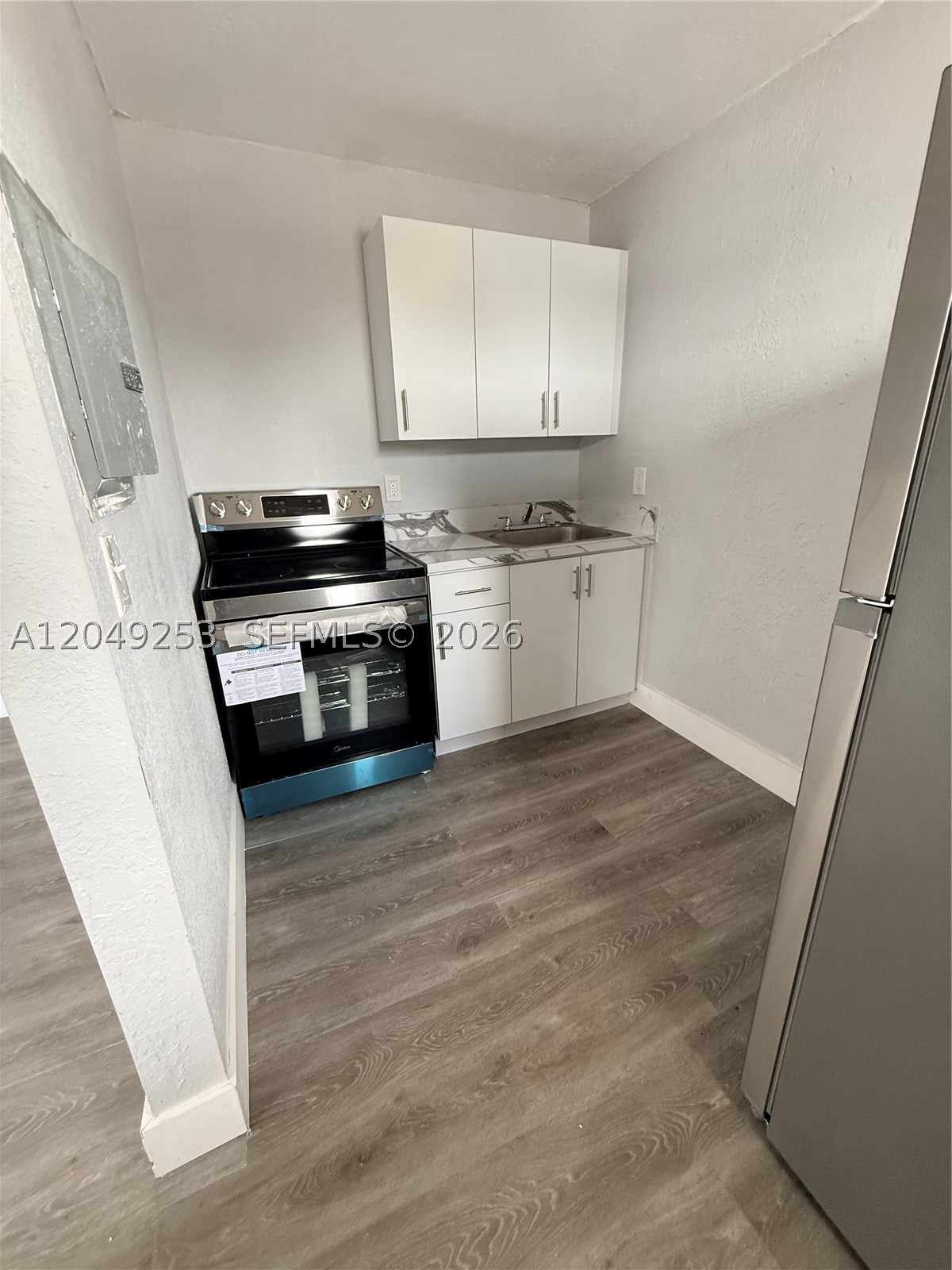 NORTH LIBERTY CITY - Residential Lease