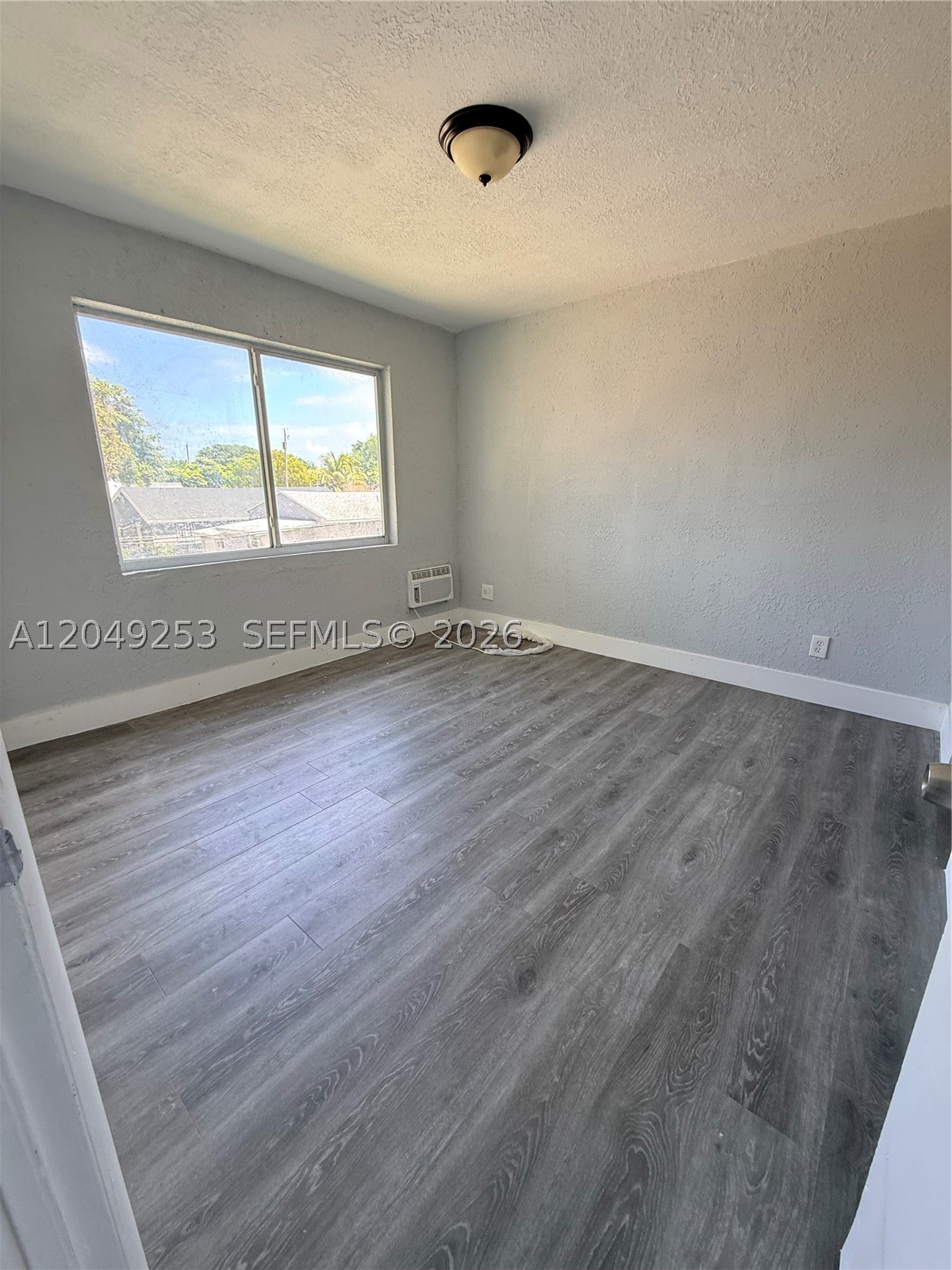 NORTH LIBERTY CITY - Residential Lease