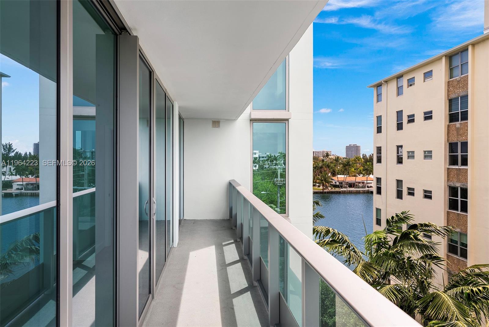 LA BAIA BAY HARBOR ISLANDS - Residential