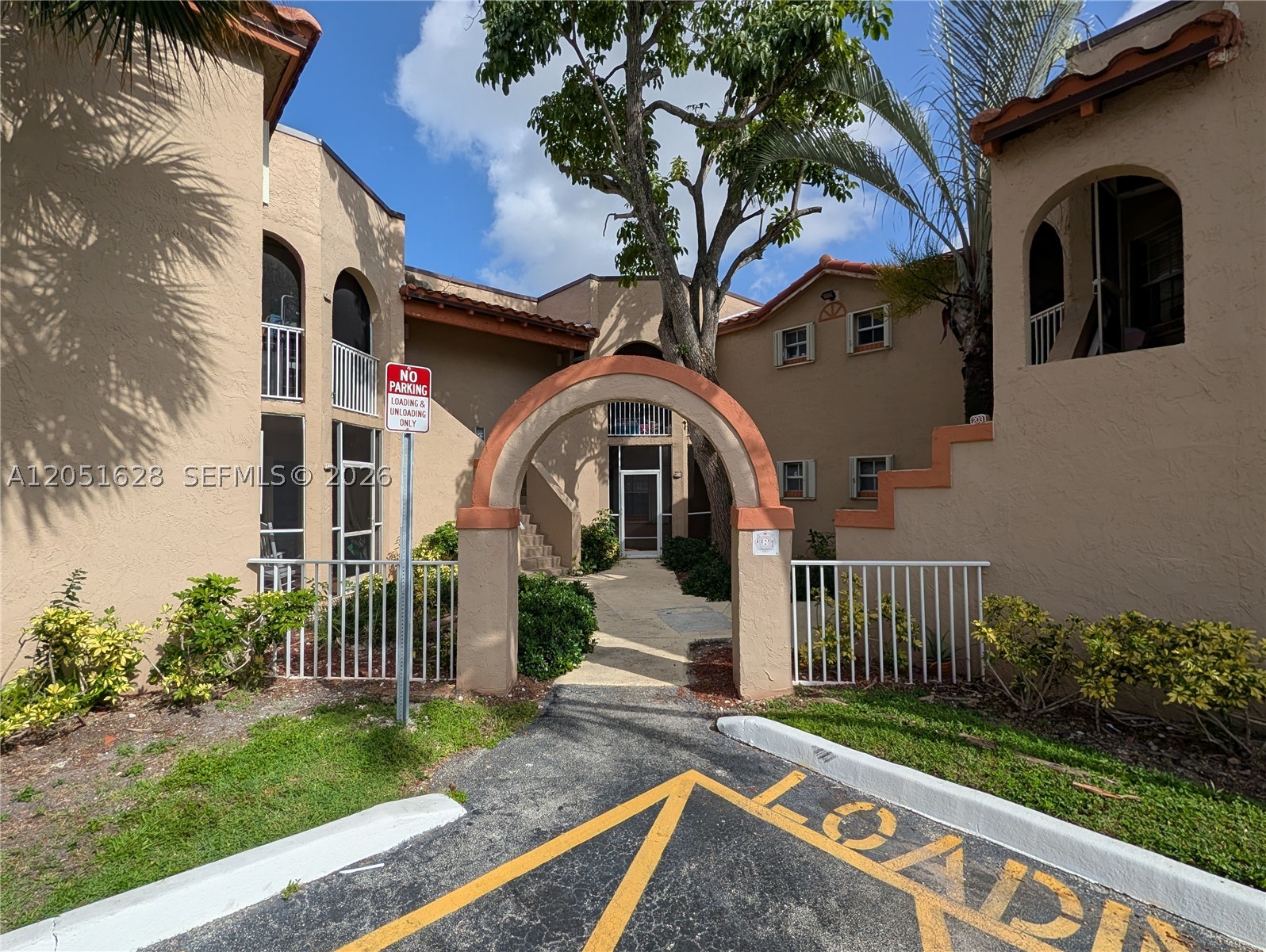 Beautiful 1-bedroom, 2 full-bath condominium in the heart of Pembroke Pines! An in-unit washer and dryer complete the home's everyday comfort. Ideally located in one of Pembroke Pines' most desirable neighborhoods, you'll enjoy easy access to top-rated schools, shopping centers, restaurants, parks, and major highways, offering the perfect combination of comfort, convenience, and an exceptional South Florida lifestyle. **HOA requires a minimum credit score of 650.