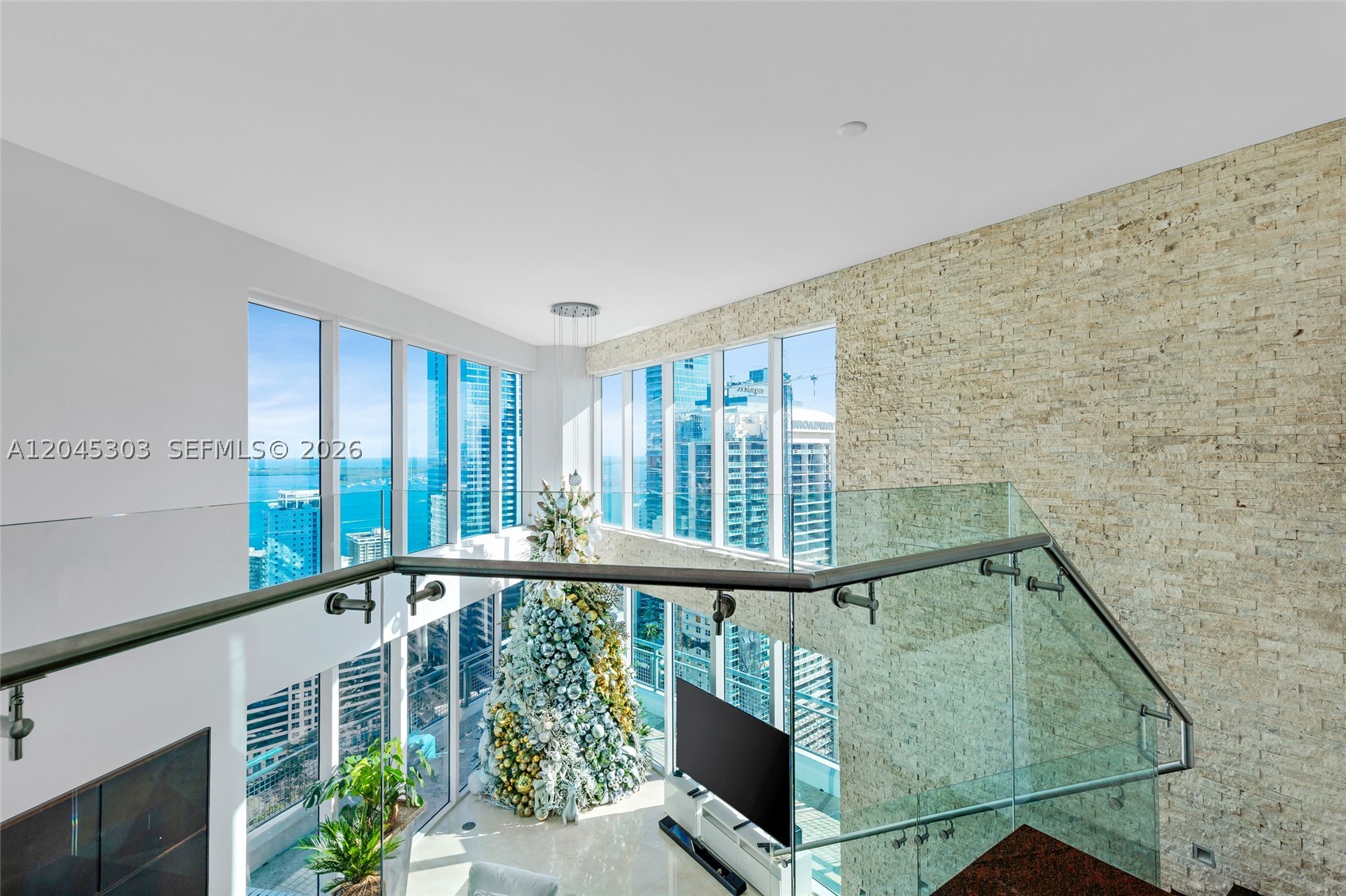 INFINITY AT BRICKELL COND - Residential