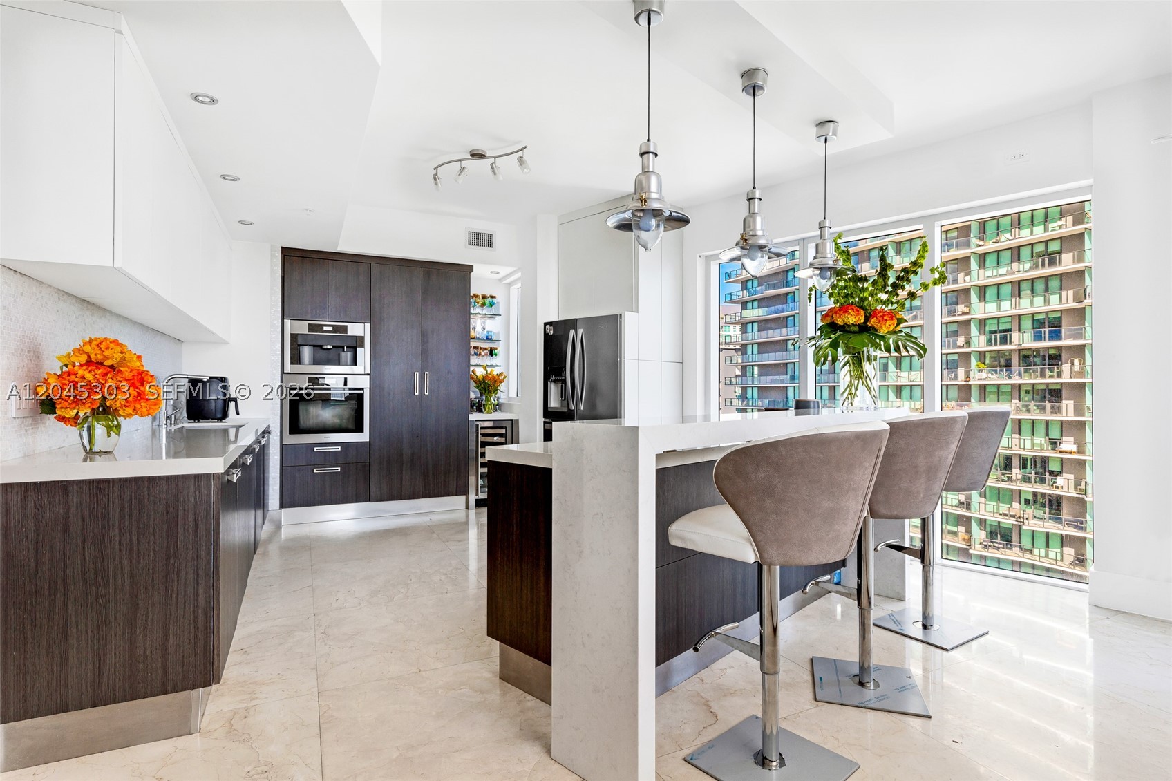 INFINITY AT BRICKELL COND - Residential