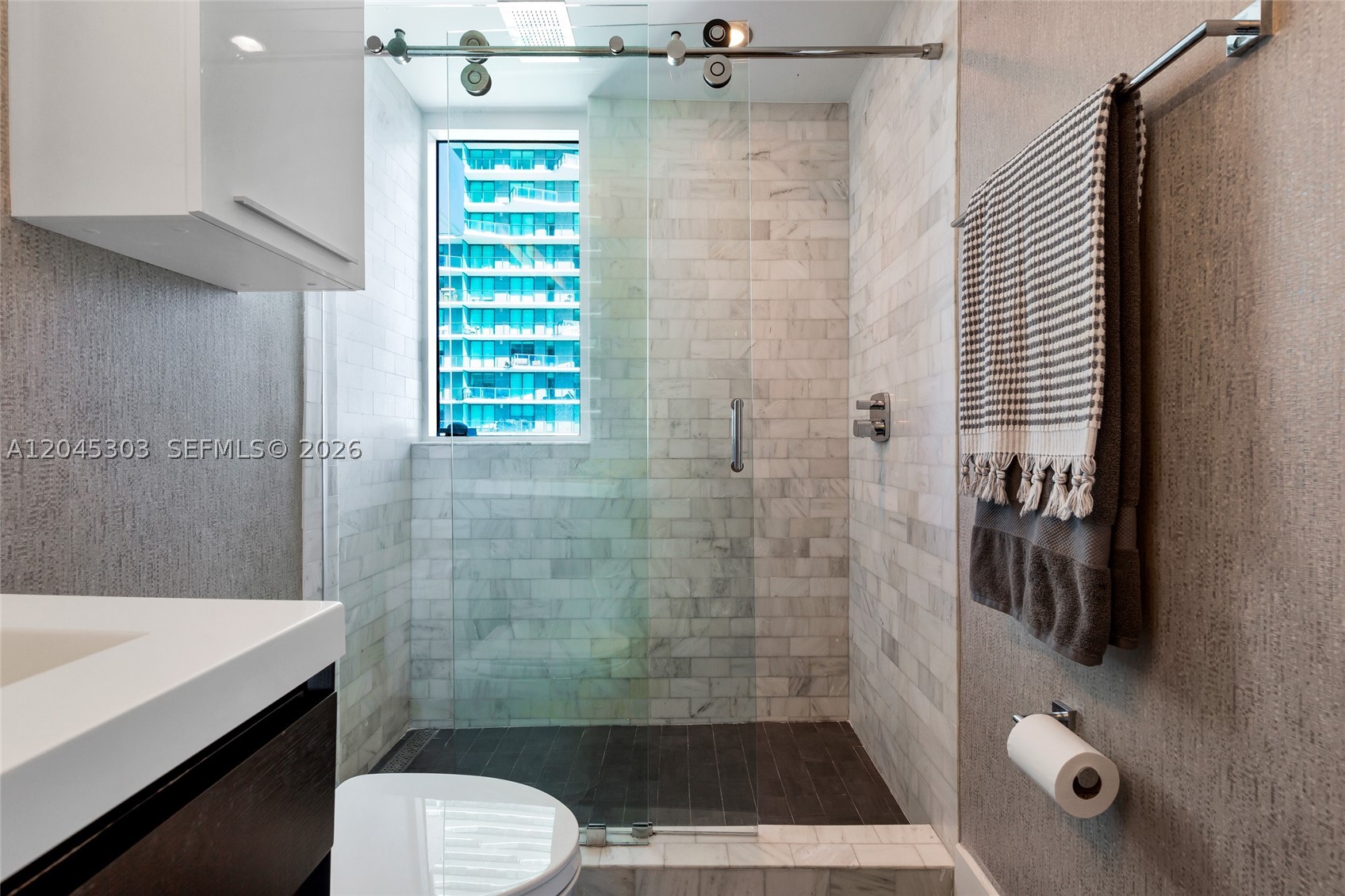 INFINITY AT BRICKELL COND - Residential