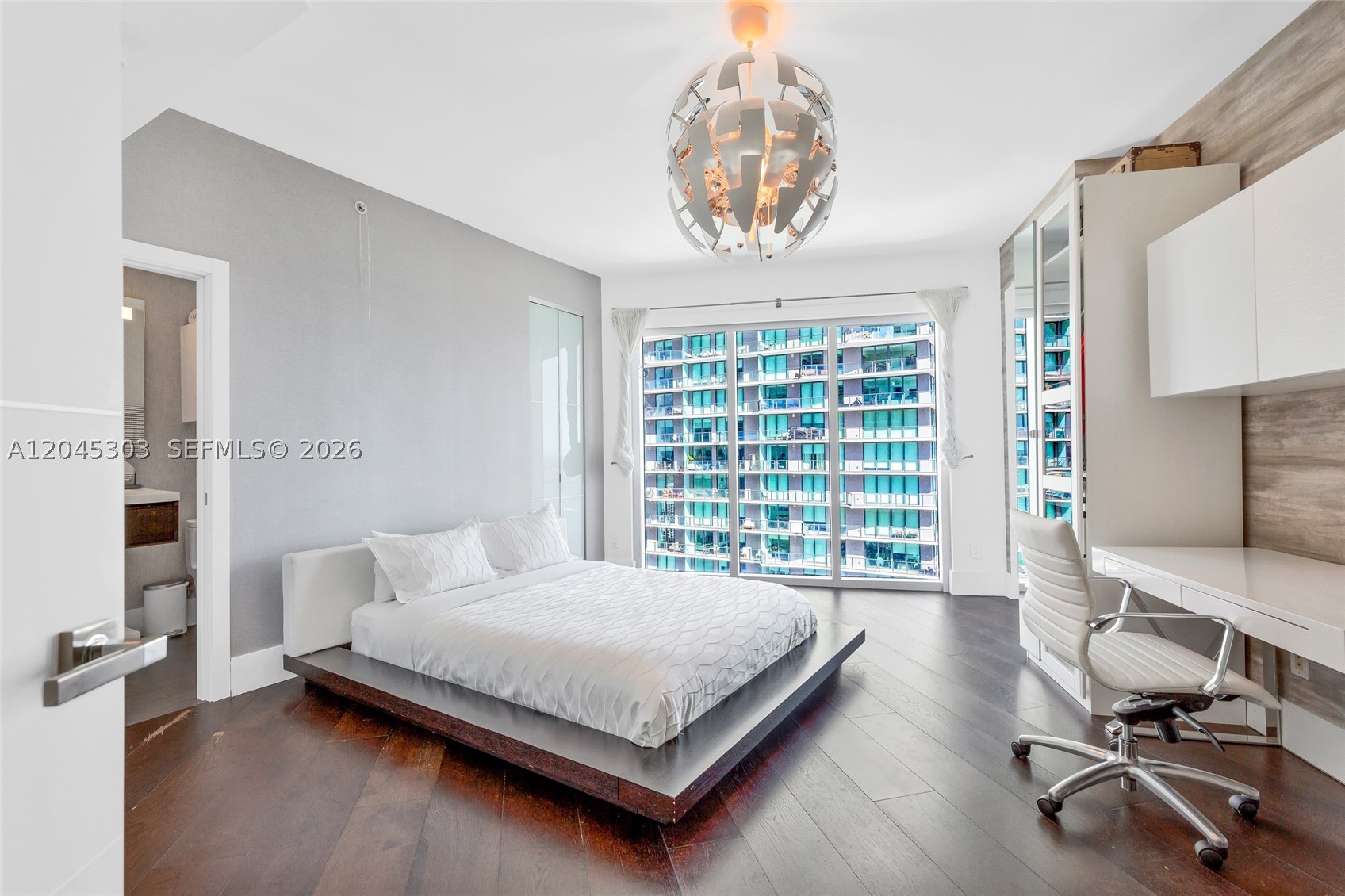 INFINITY AT BRICKELL COND - Residential