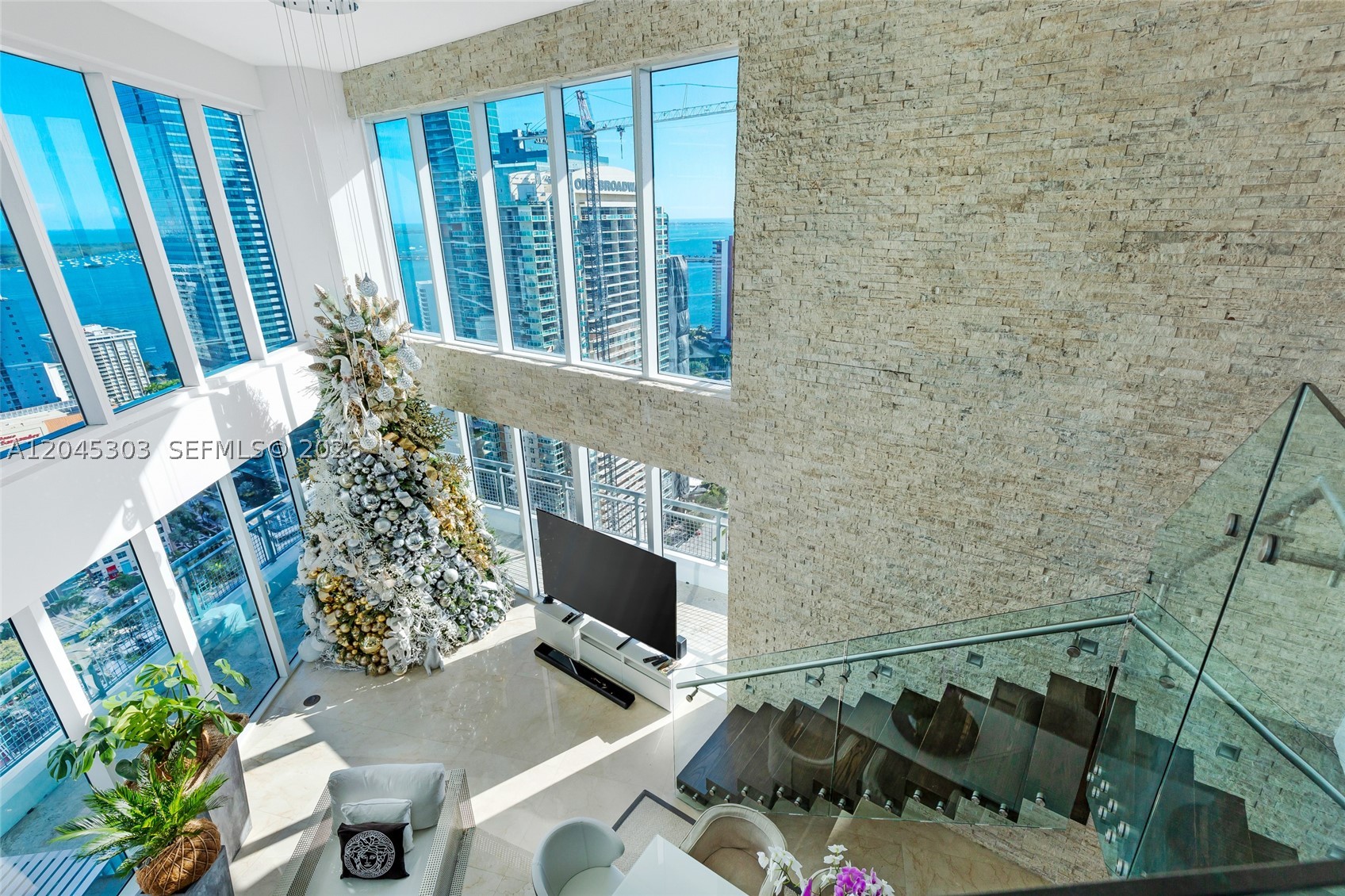 INFINITY AT BRICKELL COND - Residential