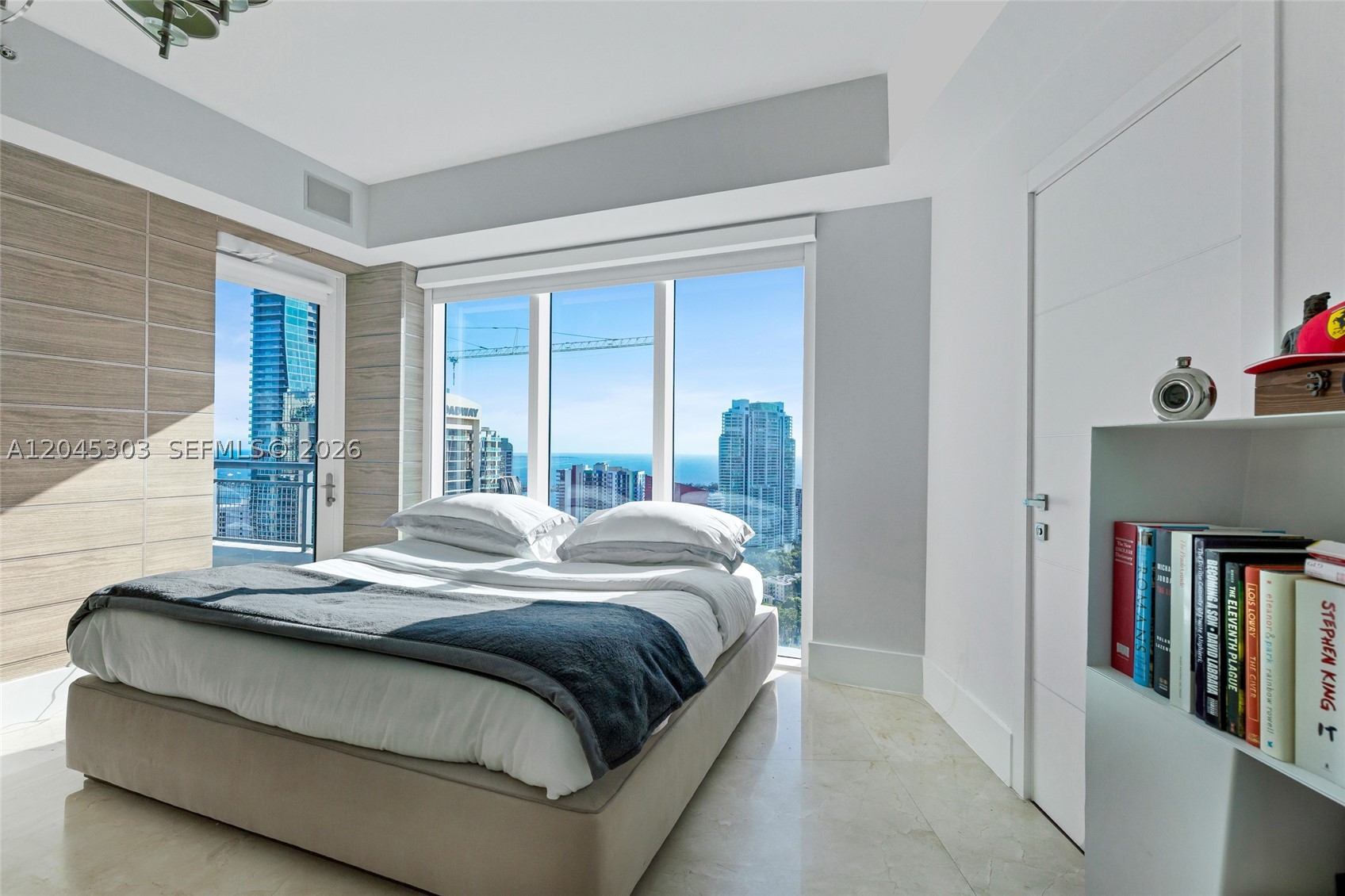 INFINITY AT BRICKELL COND - Residential