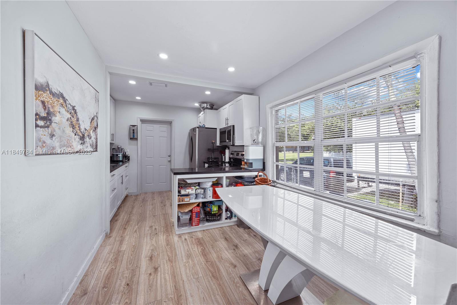 SEVENTH AVE PARK - Residential