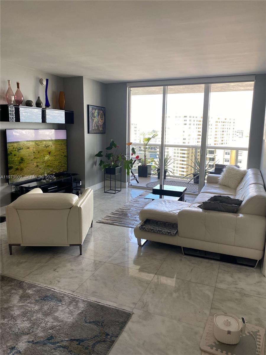 BEACH CLUB THREE CONDO - Residential