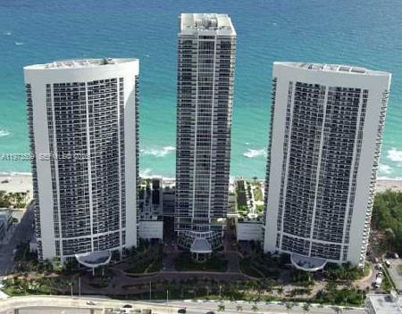 INTRACOASTAL AND CITY VIEW 3 BEDROOMS 3 BATHS UNIT,  COMPLETELY RENOVATED, WITH WHITE MARBLE FLOOR, WHITE KITCHEN, REMODELED BATHROOMS, NEW WASHER DIRER, FRIDGE ,  THIS IS A 5 STAR RESORT STYLE CONDOMINIUM WITH FULL TIME CONCIERGE, 24 HOUR VALET PARKING AND SECURITY. 50, 000 SQFT SPA AND FITNESS CENTER OVERLOOKING THE ATLANTIC OCEAN, 3 RESORT STYLE POOLS ETC