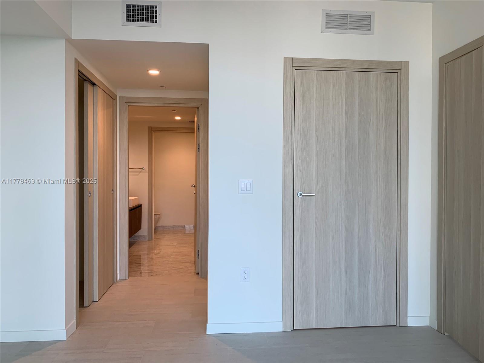 BRICKELL FLATIRON CONDO - Residential Lease
