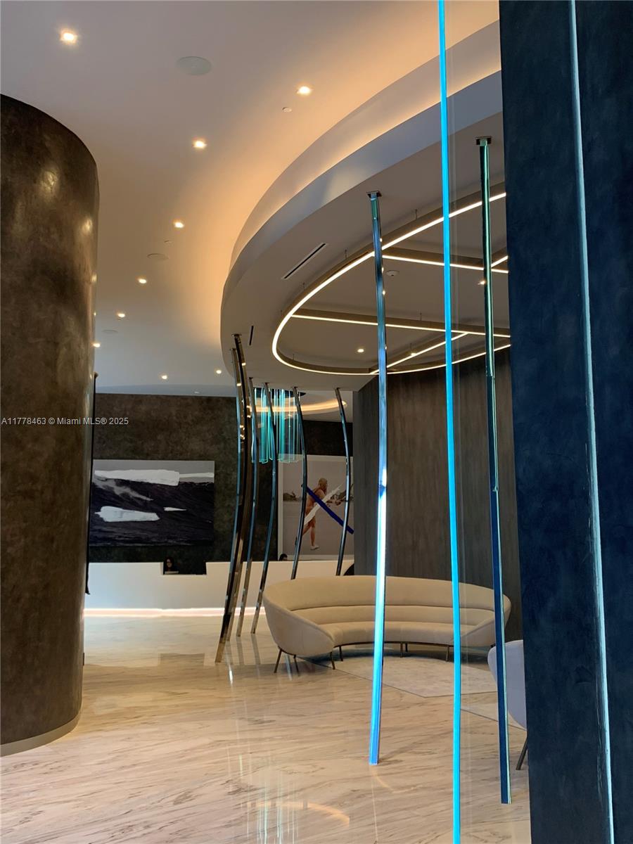 BRICKELL FLATIRON CONDO - Residential Lease
