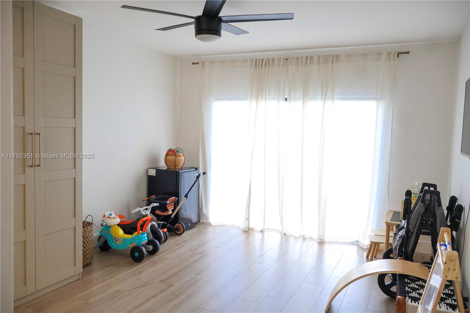 HARBOUR CLUB - Residential