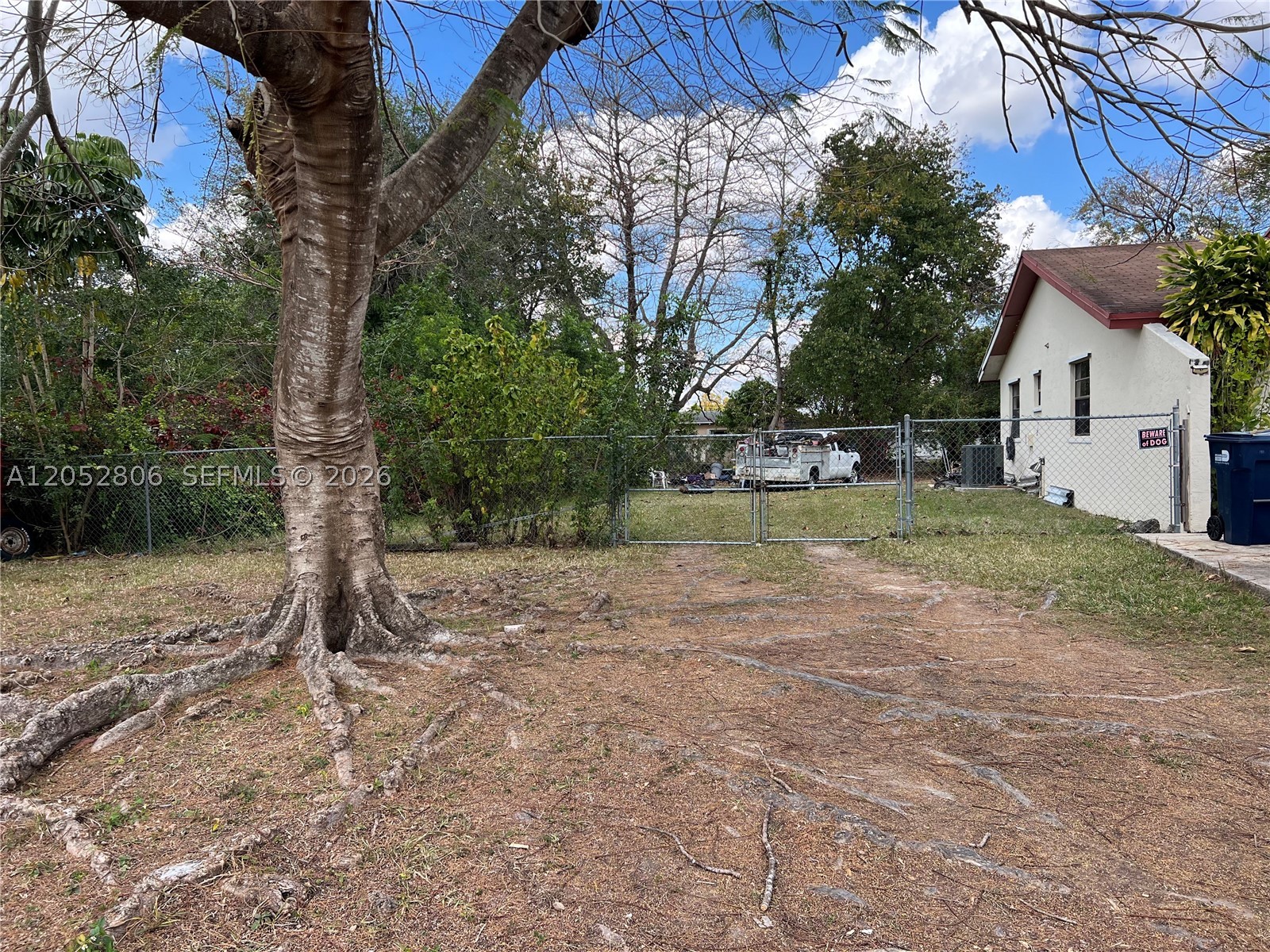 TOWN OF FLORIDA CITY - Land