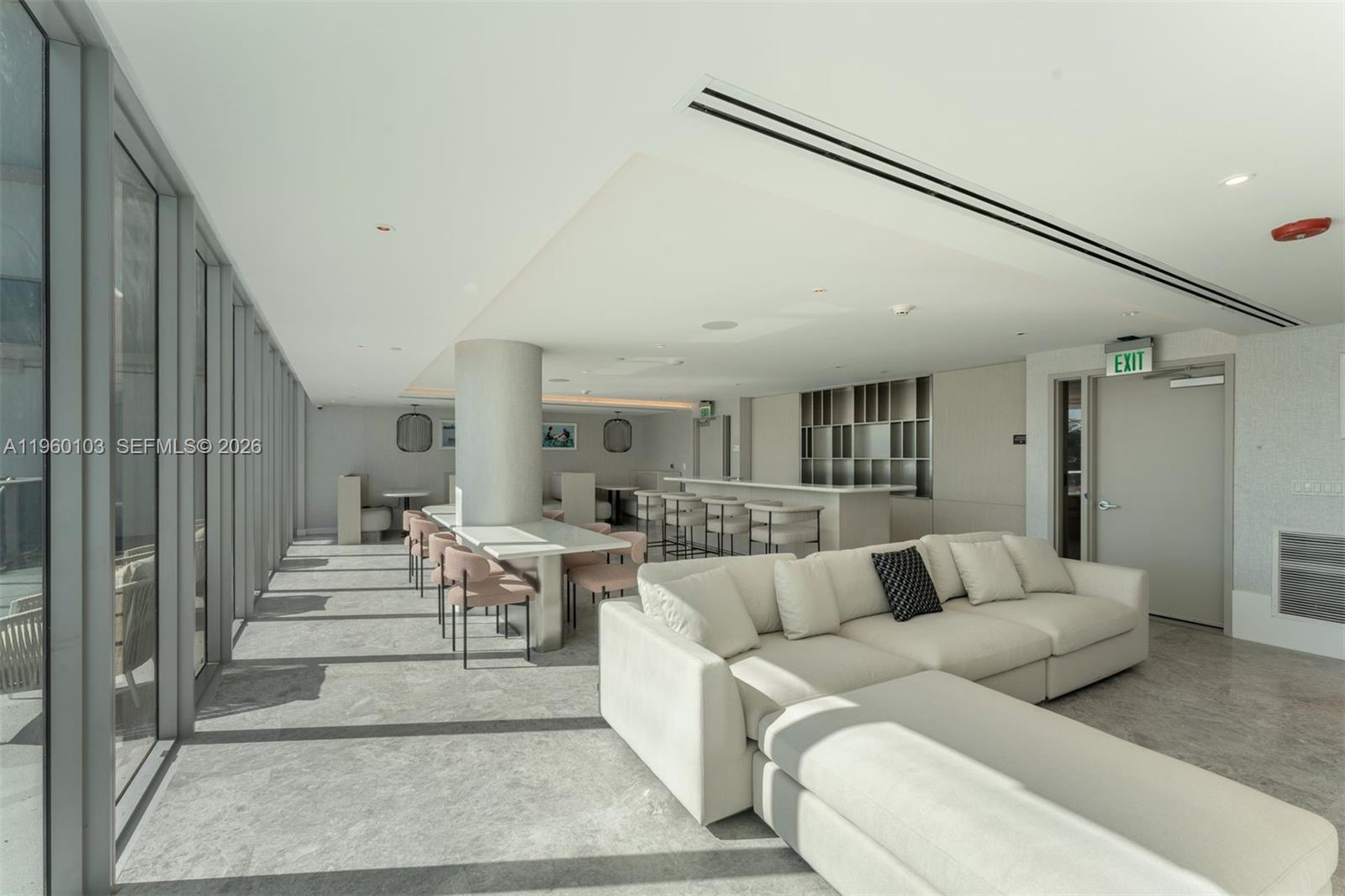 BAY HARBOR ISLAND - Residential