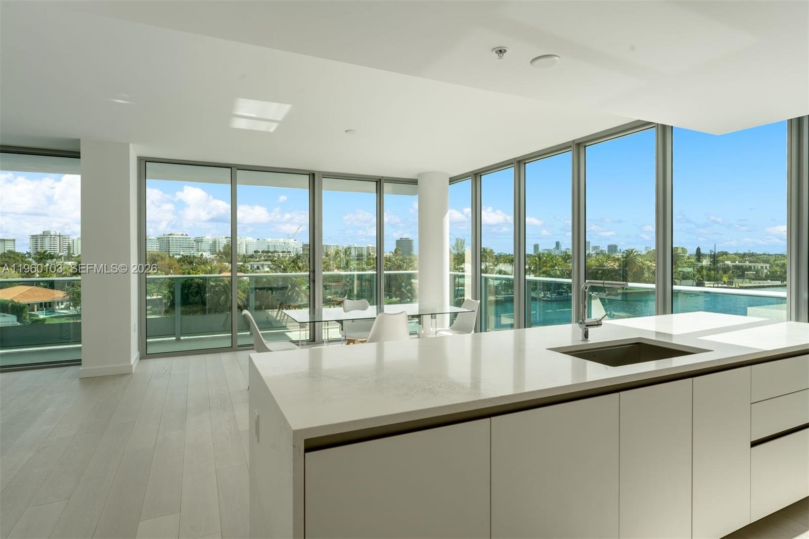 BAY HARBOR ISLAND - Residential