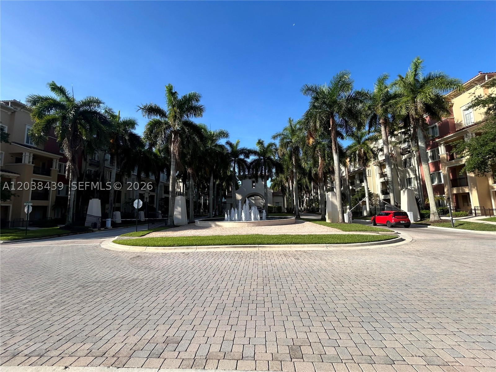 Villa Biarritz Condo - Residential