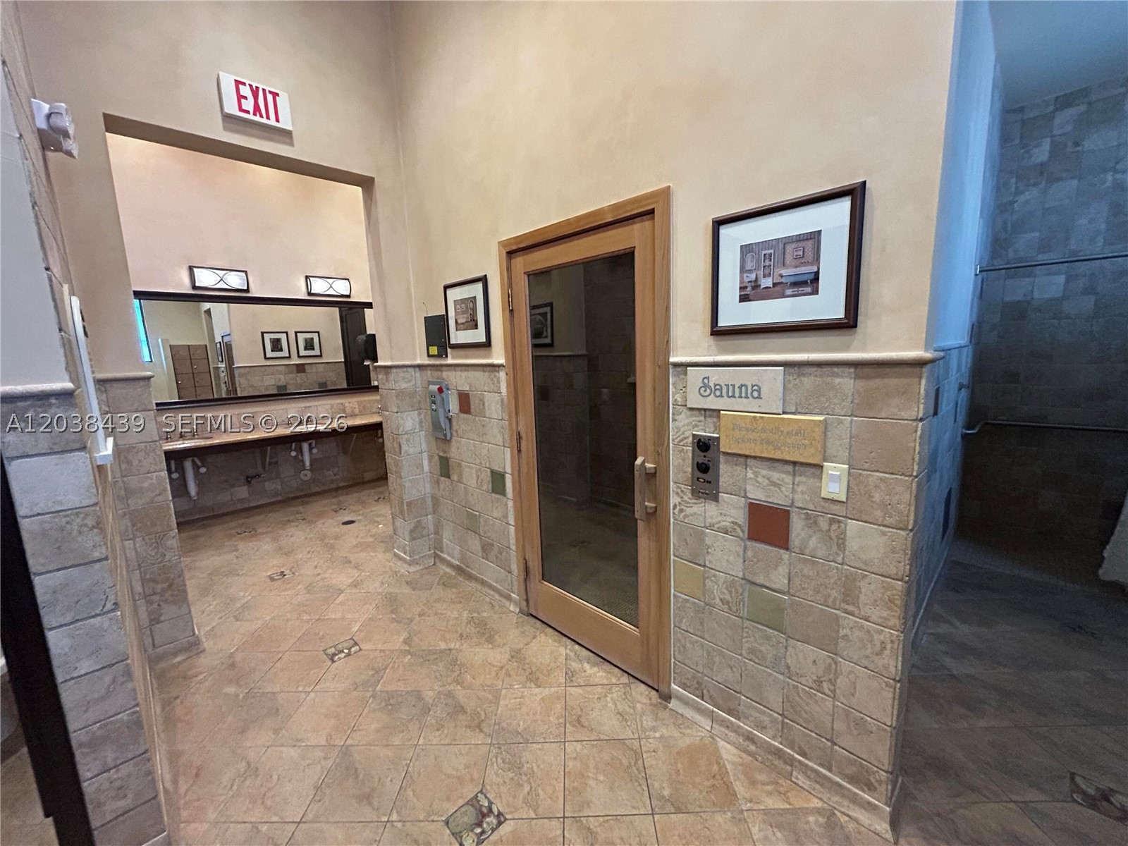 Villa Biarritz Condo - Residential