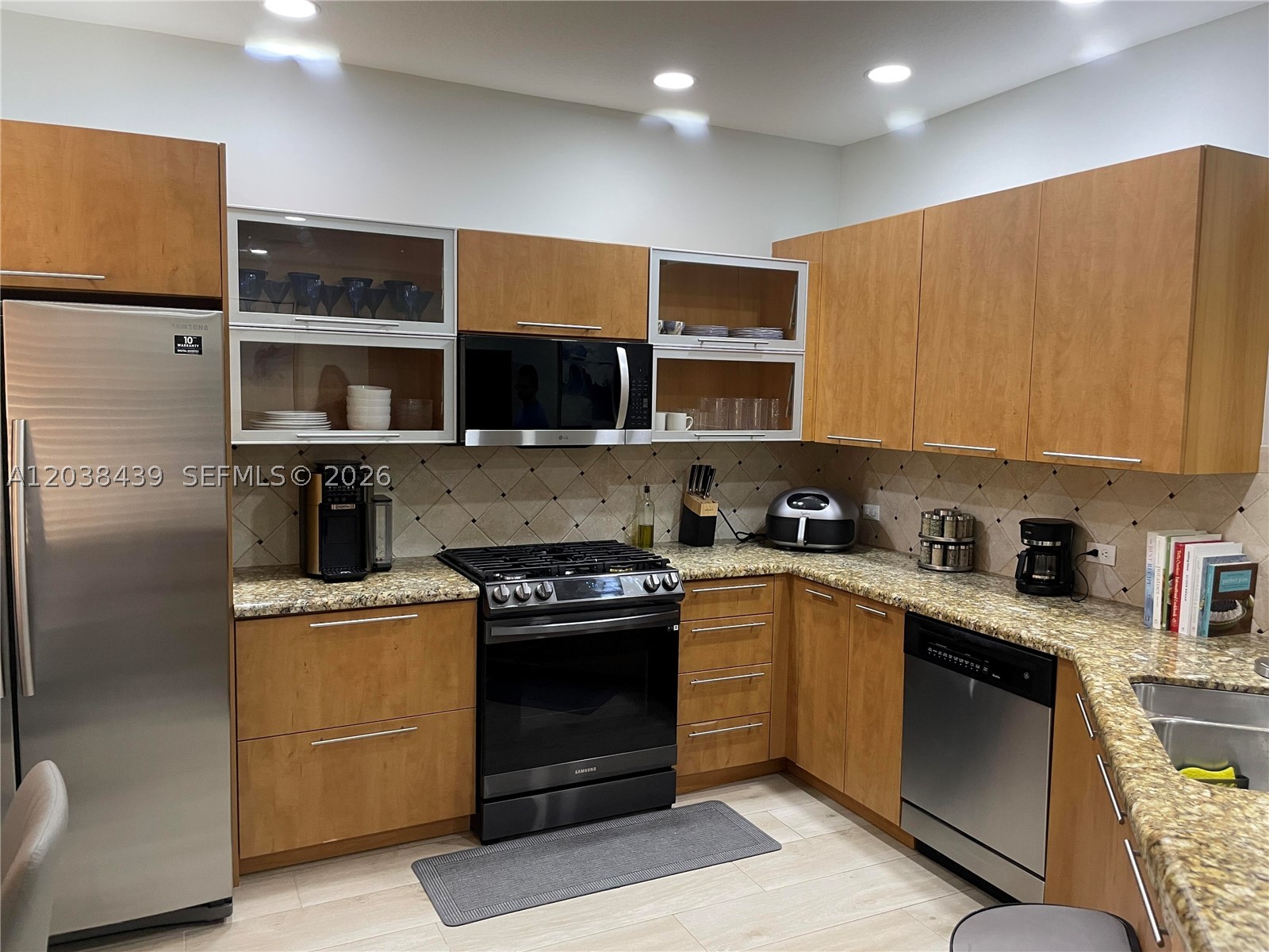 Villa Biarritz Condo - Residential