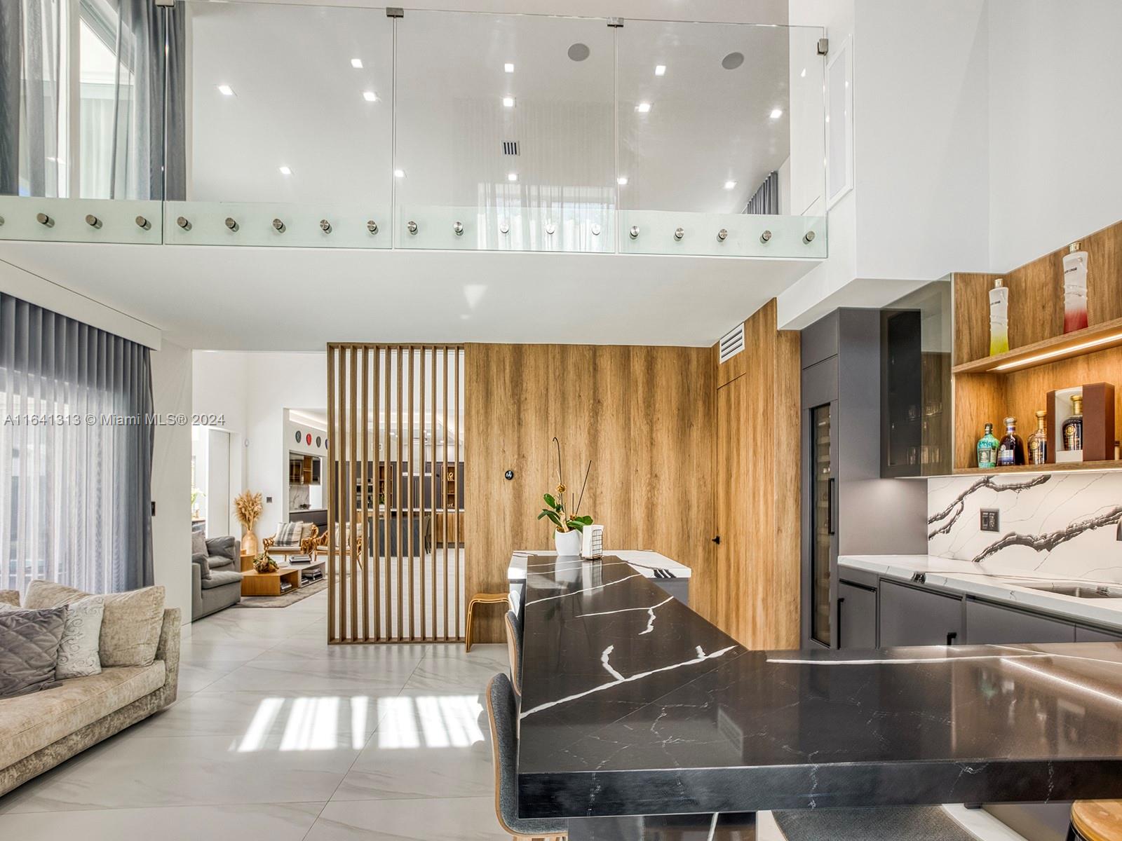 WARWICK MANOR 1ST ADDN - Residential