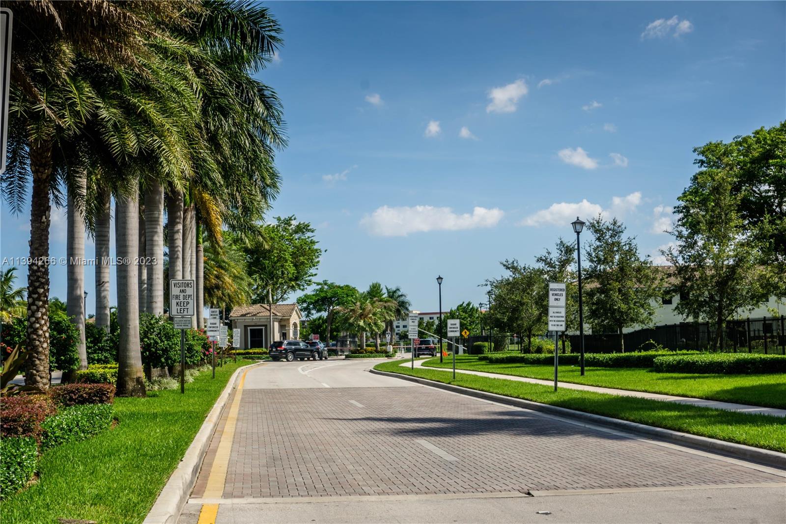CHAMPION LAKES - Residential Lease