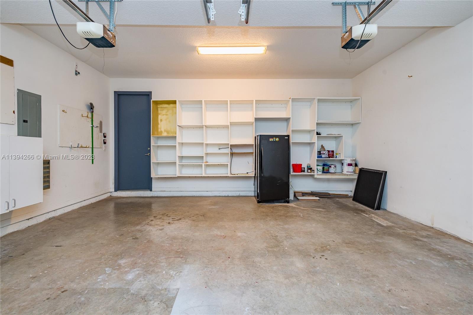 CHAMPION LAKES - Residential Lease