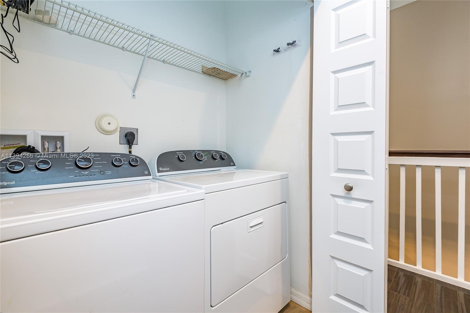 CHAMPION LAKES - Residential Lease
