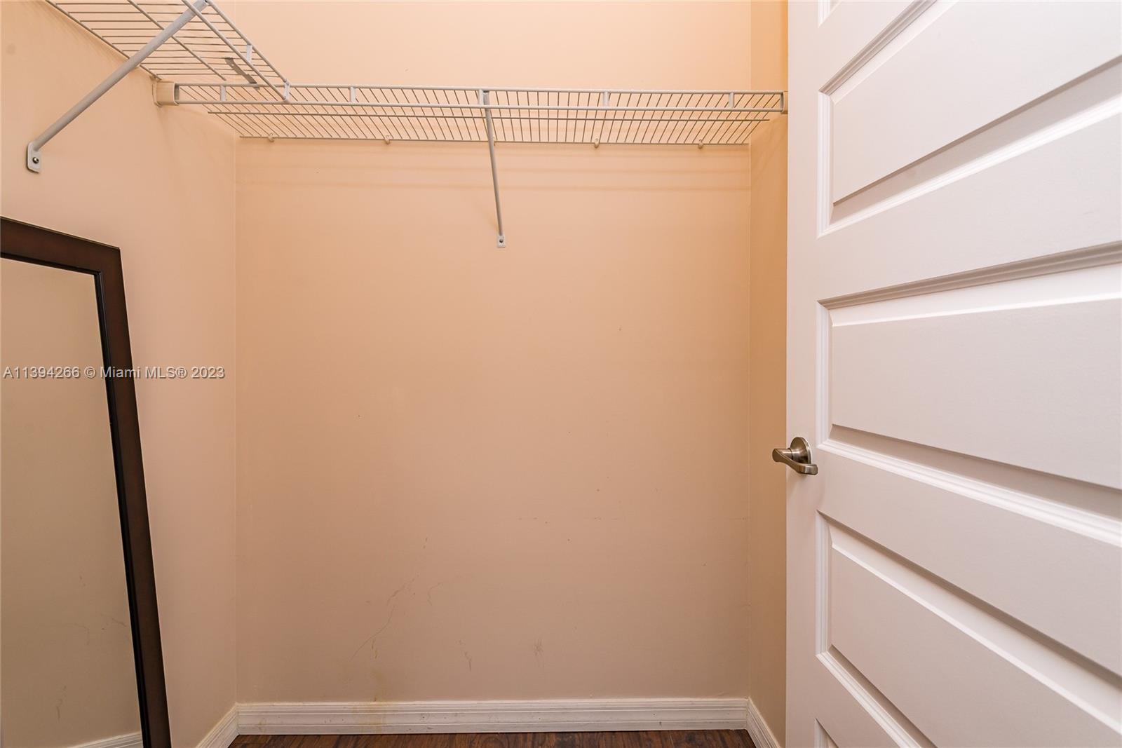 CHAMPION LAKES - Residential Lease