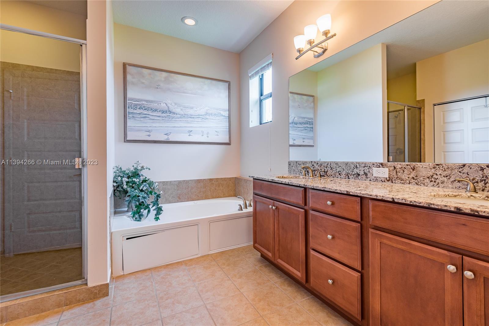 CHAMPION LAKES - Residential Lease