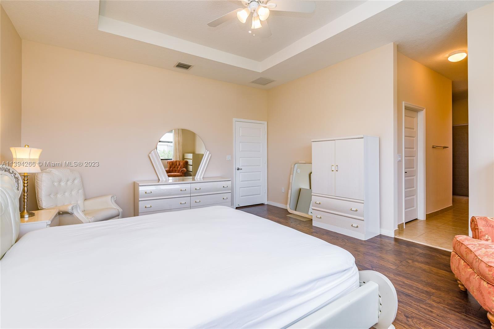 CHAMPION LAKES - Residential Lease