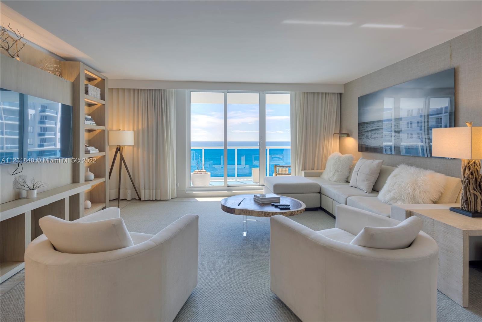 1 Hotel & Homes - Residential