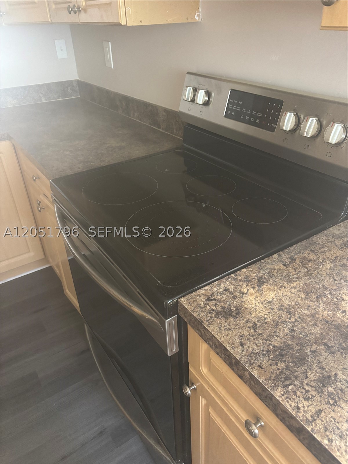 PALMS OF PEMBROKE CONDO - Residential Lease