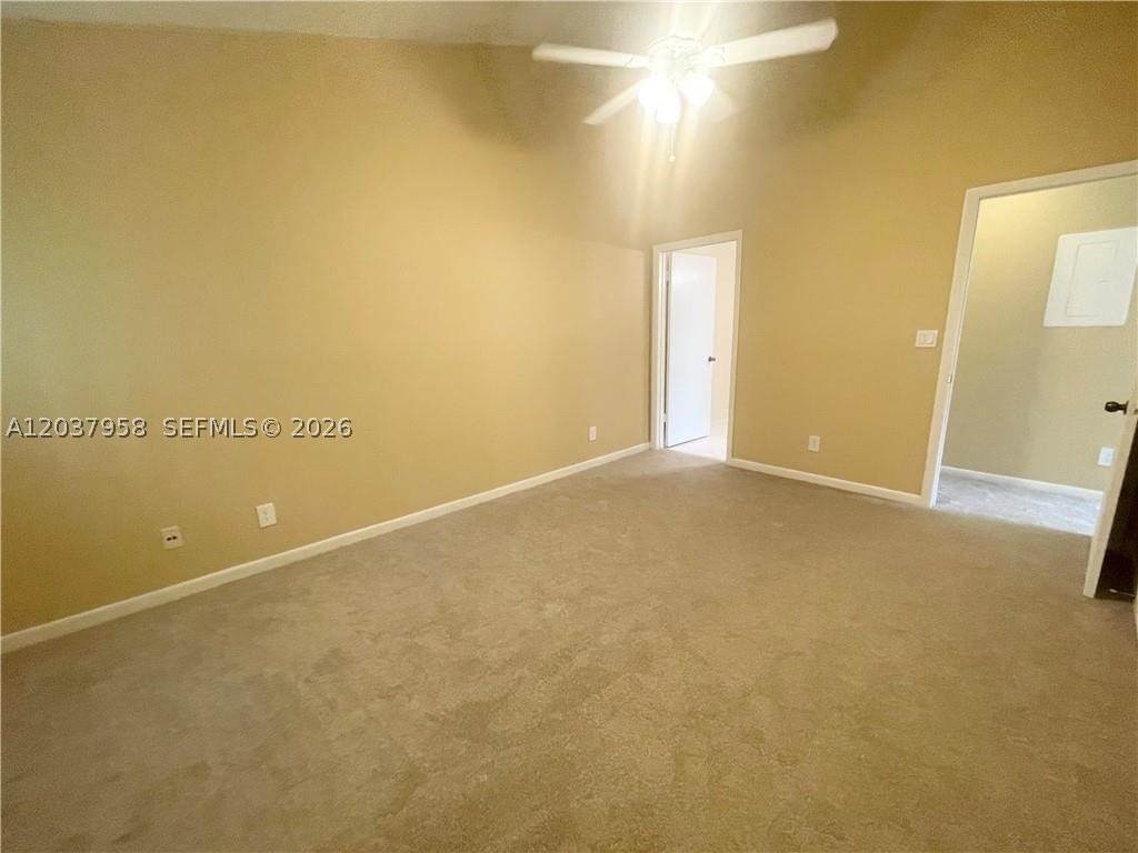 SUMMER LAKE - Residential Lease