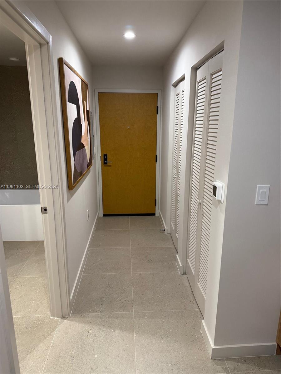 THE CROSBY MIAMI WORLD C - Residential
