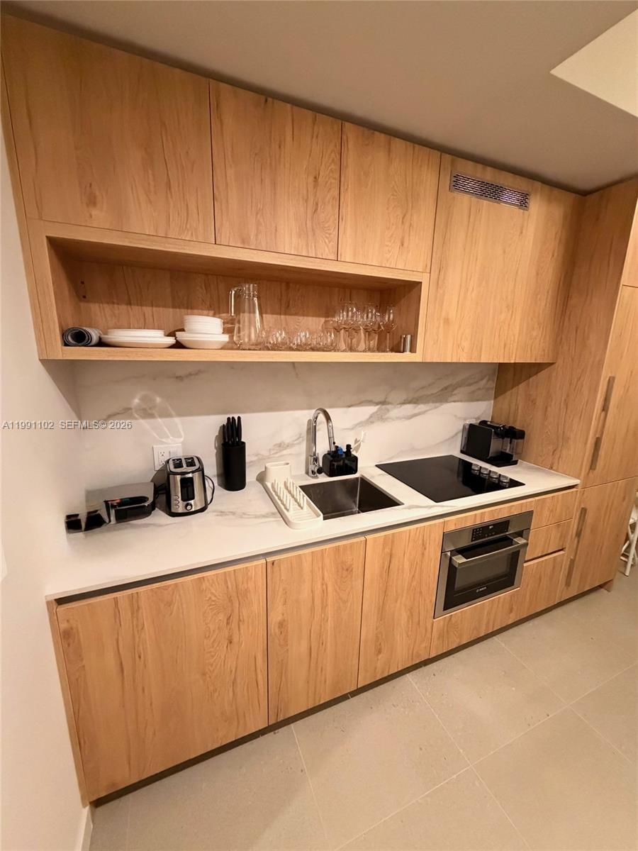 THE CROSBY MIAMI WORLD C - Residential